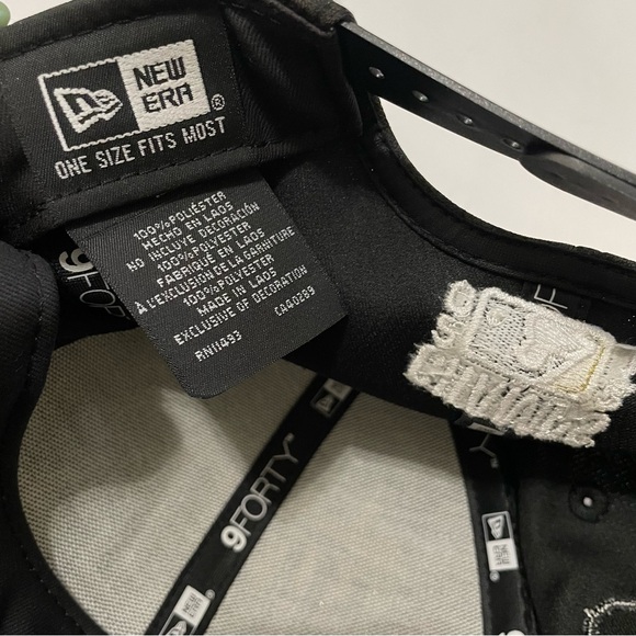 Atlanta Braves Black & Gold World Series 2021 Baseball Cap - Picture 6 of 7